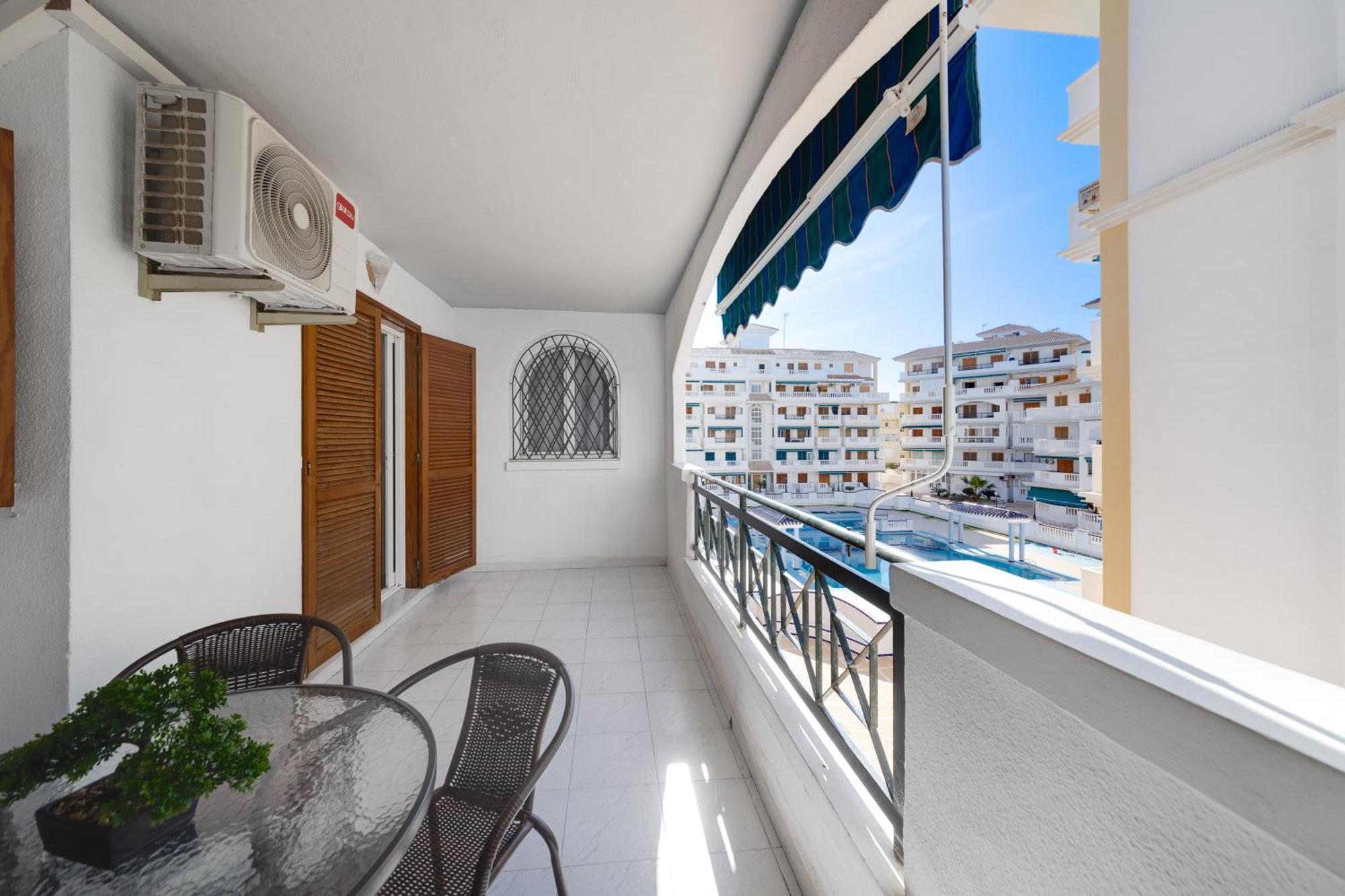 Urb Vinamar Apartment Torrevieja Exterior photo