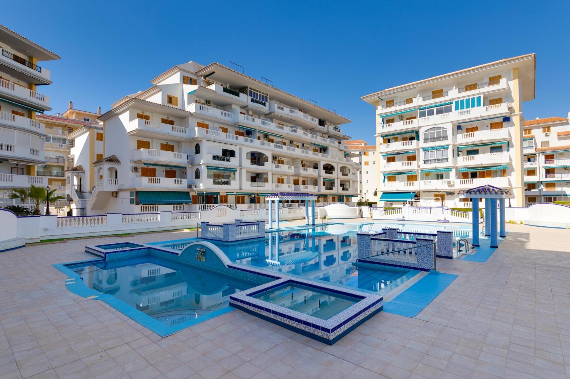 Urb Vinamar Apartment Torrevieja Exterior photo